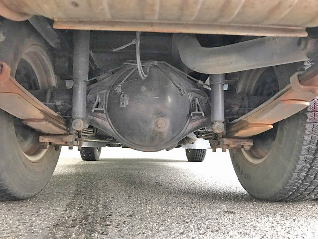 三菱ふそうキャンター平ボディ小型（2t・3t）[写真23]