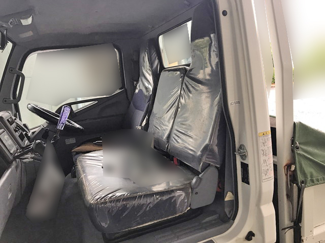 三菱ふそうキャンター平ボディ小型（2t・3t）[写真29]