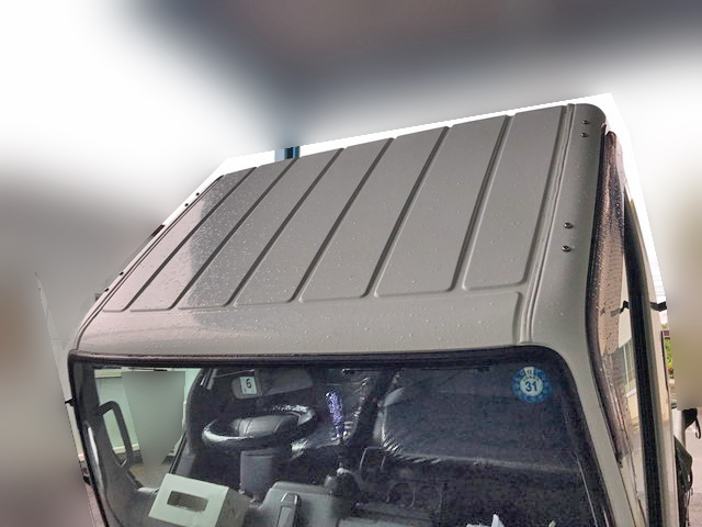 三菱ふそうキャンター平ボディ小型（2t・3t）[写真07]