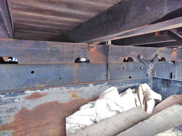 三菱ふそうファイターユニック4段増トン（6t・8t）[写真18]