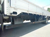 いすゞフォワード平ボディ中型（4t）[写真16]