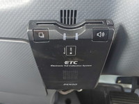 いすゞフォワード平ボディ中型（4t）[写真37]