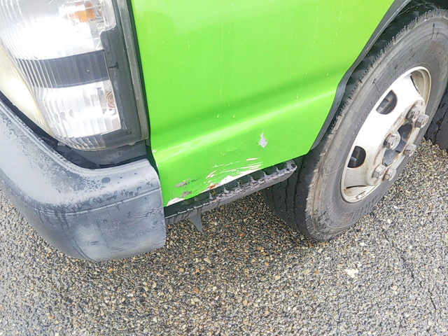 いすゞエルフクレーン4段小型（2t・3t）[写真20]