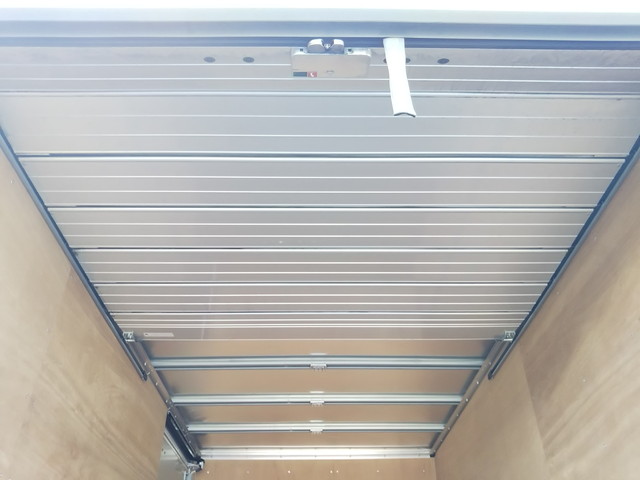 三菱ふそうキャンターアルミバン小型（2t・3t）[写真14]