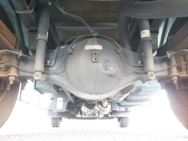 三菱ふそうキャンターアルミバン小型（2t・3t）[写真19]