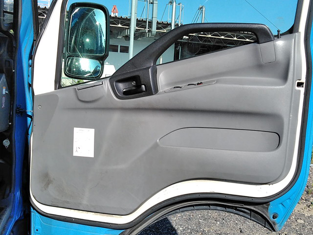 日野デュトロパッカー車（塵芥車）小型（2t・3t）[写真28]