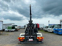 いすゞフォワードアームロール中型（4t）[写真12]