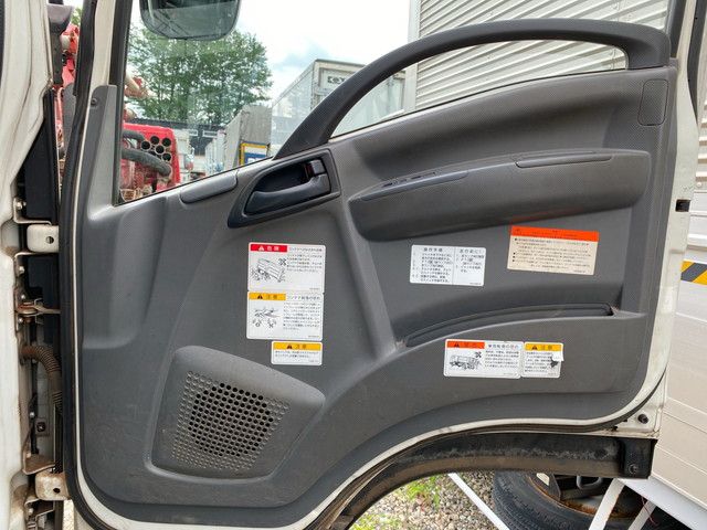 いすゞフォワードアームロール中型（4t）[写真30]