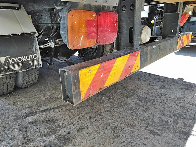 日野レンジャー深ダンプ（土砂禁ダンプ）中型（4t）[写真15]