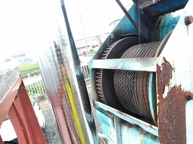 三菱ふそうキャンタークレーン3段小型（2t・3t）[写真11]