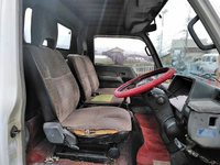 三菱ふそうキャンタークレーン3段小型（2t・3t）[写真19]