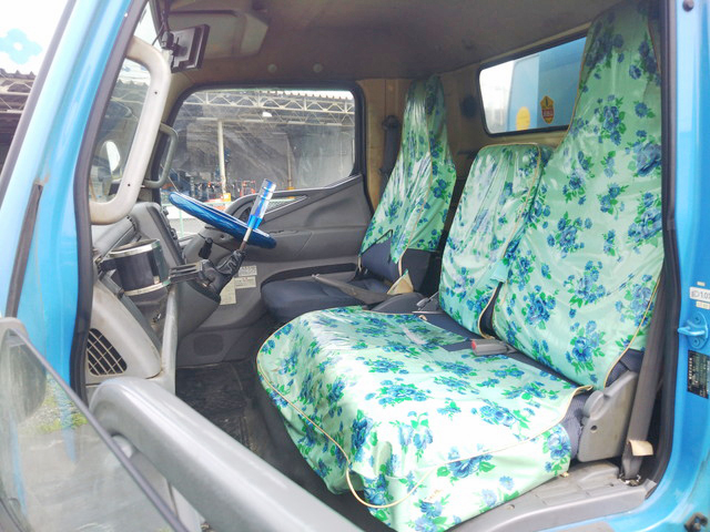 三菱ふそうキャンターパッカー車（塵芥車）小型（2t・3t）[写真31]