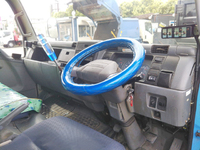 三菱ふそうキャンターパッカー車（塵芥車）小型（2t・3t）[写真34]