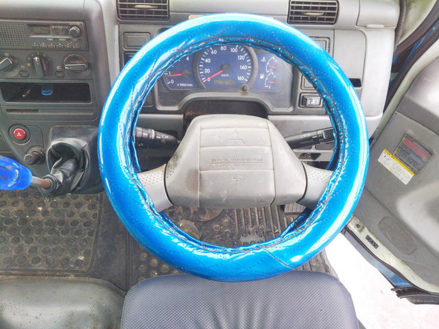 三菱ふそうキャンターパッカー車（塵芥車）小型（2t・3t）[写真36]