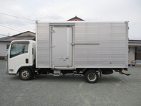 いすゞエルフアルミバン小型（2t・3t）[写真03]