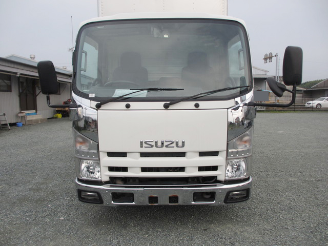 いすゞエルフアルミバン小型（2t・3t）[写真05]