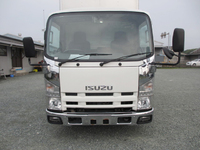 いすゞエルフアルミバン小型（2t・3t）[写真05]