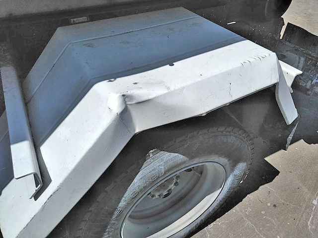 いすゞフォワードコンテナ専用車中型（4t）[写真12]