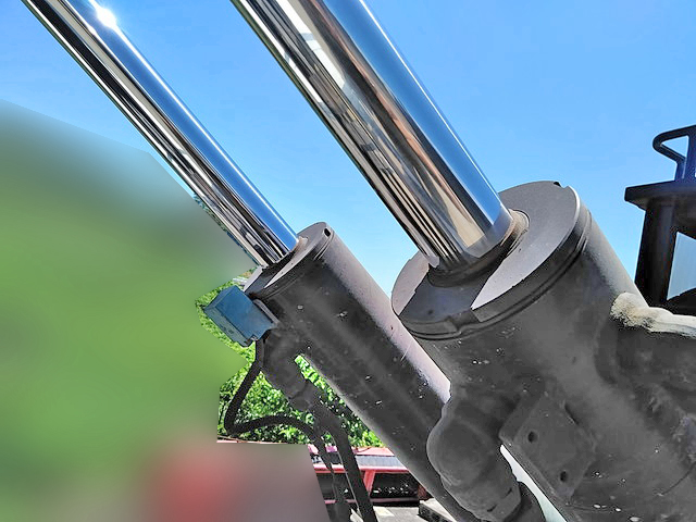 いすゞフォワードコンテナ専用車中型（4t）[写真14]