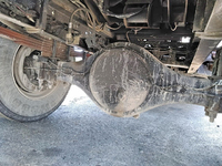 いすゞフォワードコンテナ専用車中型（4t）[写真24]