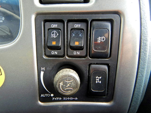 UDトラックスコンドルユニック3段増トン（6t・8t）[写真23]