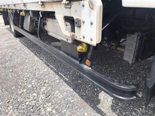 UDトラックスコンドルアルミブロック中型（4t）[写真16]