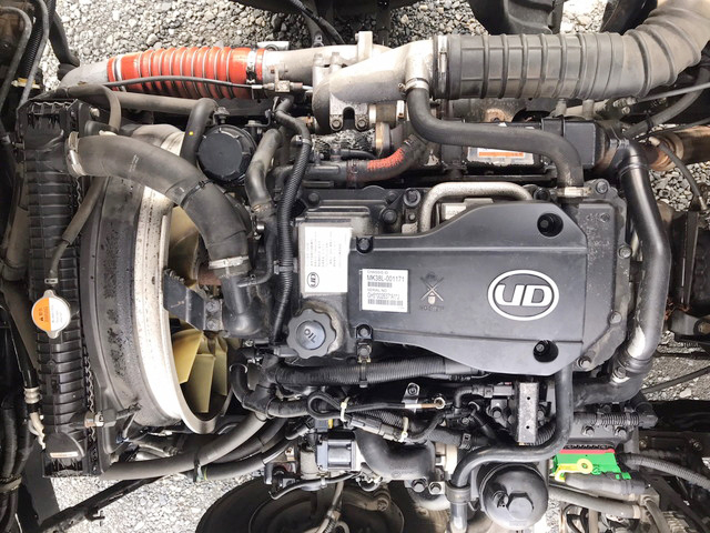 UDトラックスコンドルアルミブロック中型（4t）[写真23]