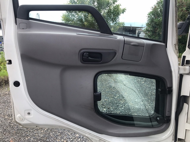 UDトラックスコンドルアルミブロック中型（4t）[写真27]