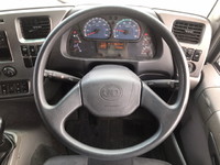 UDトラックスコンドルアルミブロック中型（4t）[写真38]