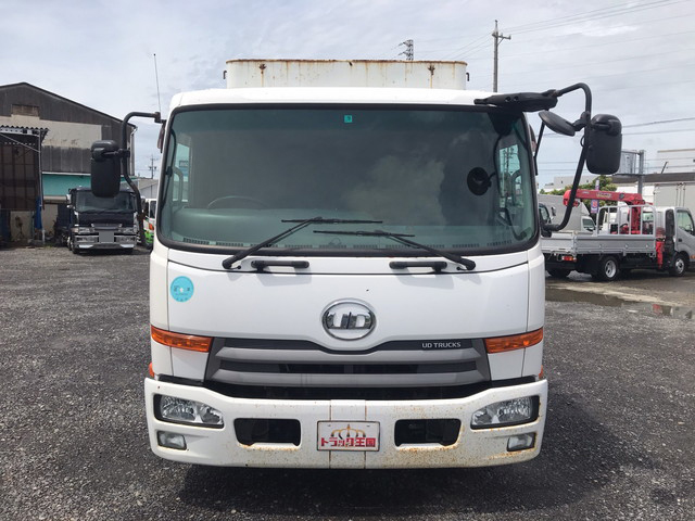 UDトラックスコンドルアルミブロック中型（4t）[写真09]