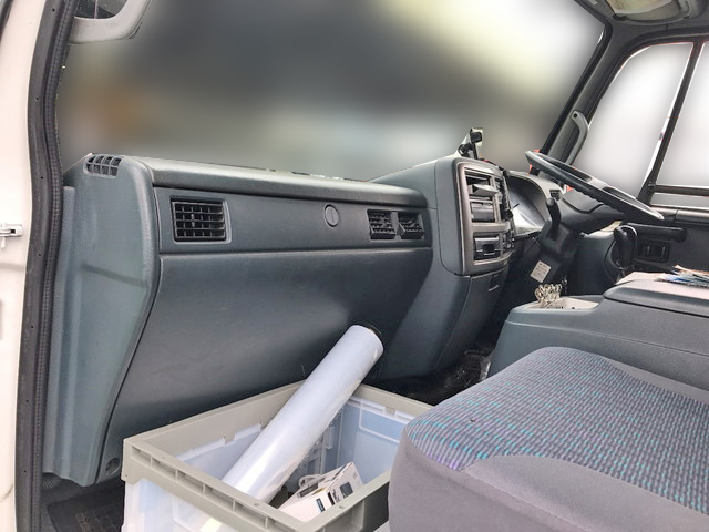 UDトラックスコンドルアルミウイング中型（4t）[写真27]