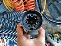 UDトラックスクオントレーラーヘッド（トラクターヘッド）大型（10t）[写真13]