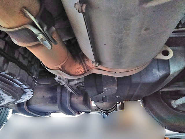 UDトラックスクオントレーラーヘッド（トラクターヘッド）大型（10t）[写真16]