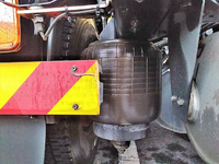 UDトラックスクオントレーラーヘッド（トラクターヘッド）大型（10t）[写真20]