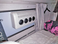 UDトラックスクオントレーラーヘッド（トラクターヘッド）大型（10t）[写真29]