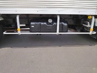 いすゞエルフアルミバン小型（2t・3t）[写真21]