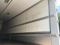 日野プロフィア冷蔵冷凍ウイング大型（10t）[写真12]