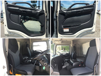 日野プロフィア冷蔵冷凍ウイング大型（10t）[写真27]