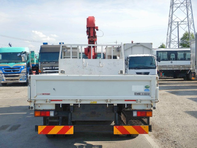 三菱ふそうキャンターユニック3段小型（2t・3t）[写真08]