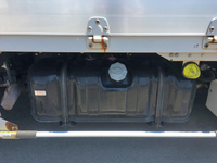 UDトラックスコンドルアルミウイング小型（2t・3t）[写真19]