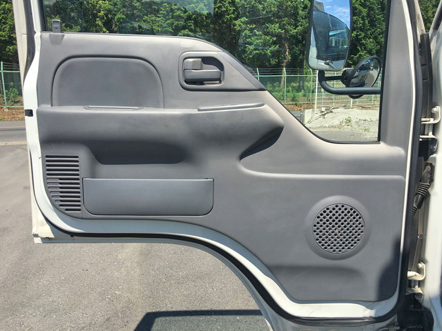 UDトラックスコンドルアルミウイング小型（2t・3t）[写真29]