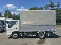 UDトラックスコンドルアルミウイング小型（2t・3t）[写真05]