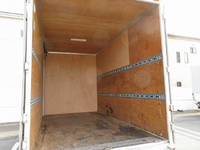 三菱ふそうキャンターアルミバン小型（2t・3t）[写真12]