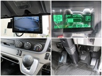 三菱ふそうキャンターアルミバン小型（2t・3t）[写真30]