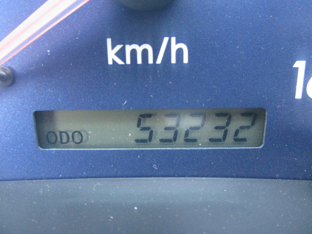 三菱ふそうキャンター高所作業車小型（2t・3t）[写真10]