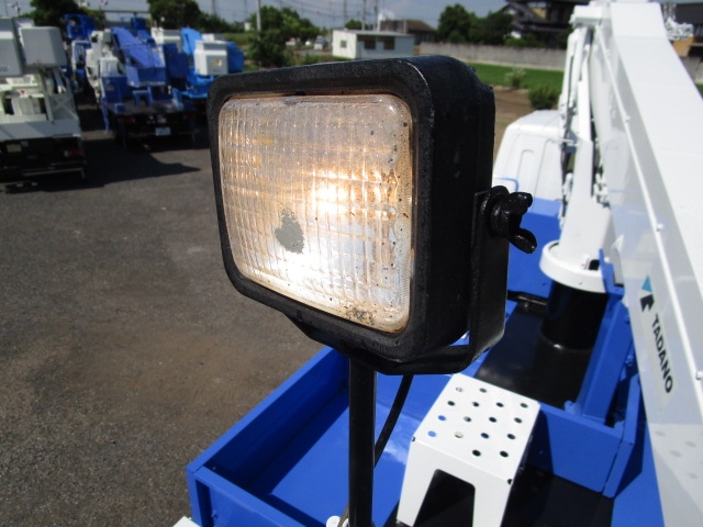 三菱ふそうキャンター高所作業車小型（2t・3t）[写真19]