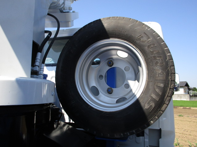 三菱ふそうキャンター高所作業車小型（2t・3t）[写真23]