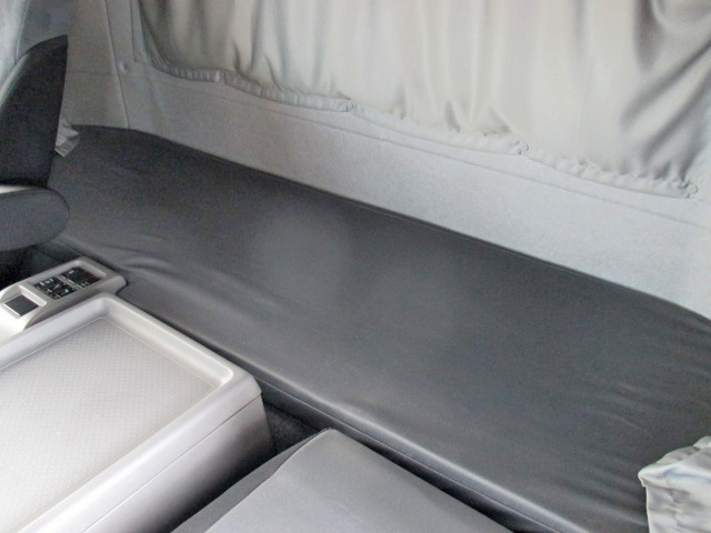 UDトラックスコンドルアルミウイング中型（4t）[写真32]