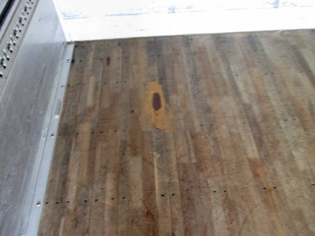 UDトラックスコンドルアルミウイング中型（4t）[写真09]