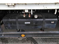 三菱ふそうキャンター平ボディ小型（2t・3t）[写真13]